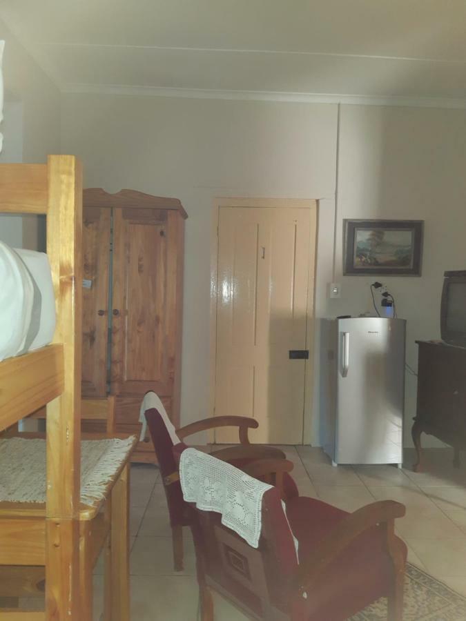 Sutherland Guest House Dış mekan fotoğraf