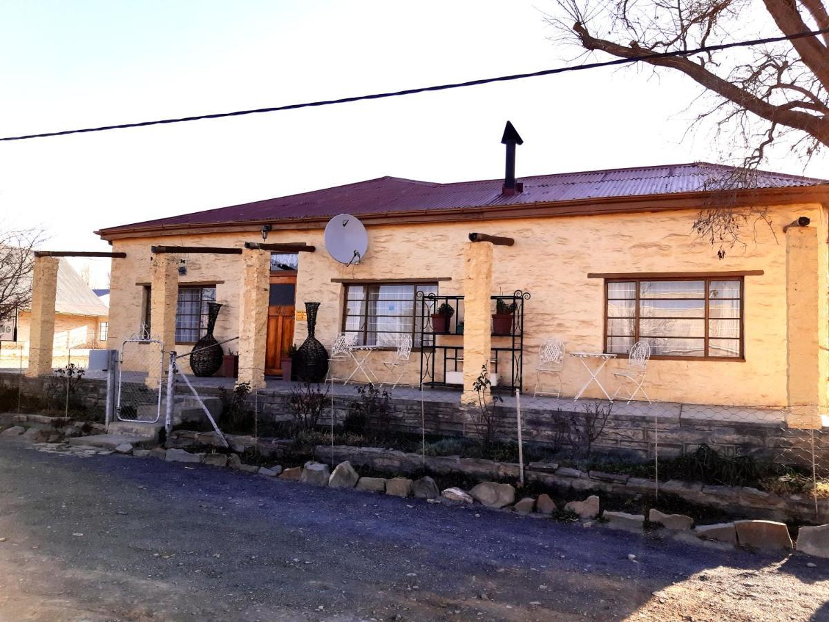 Sutherland Guest House Dış mekan fotoğraf